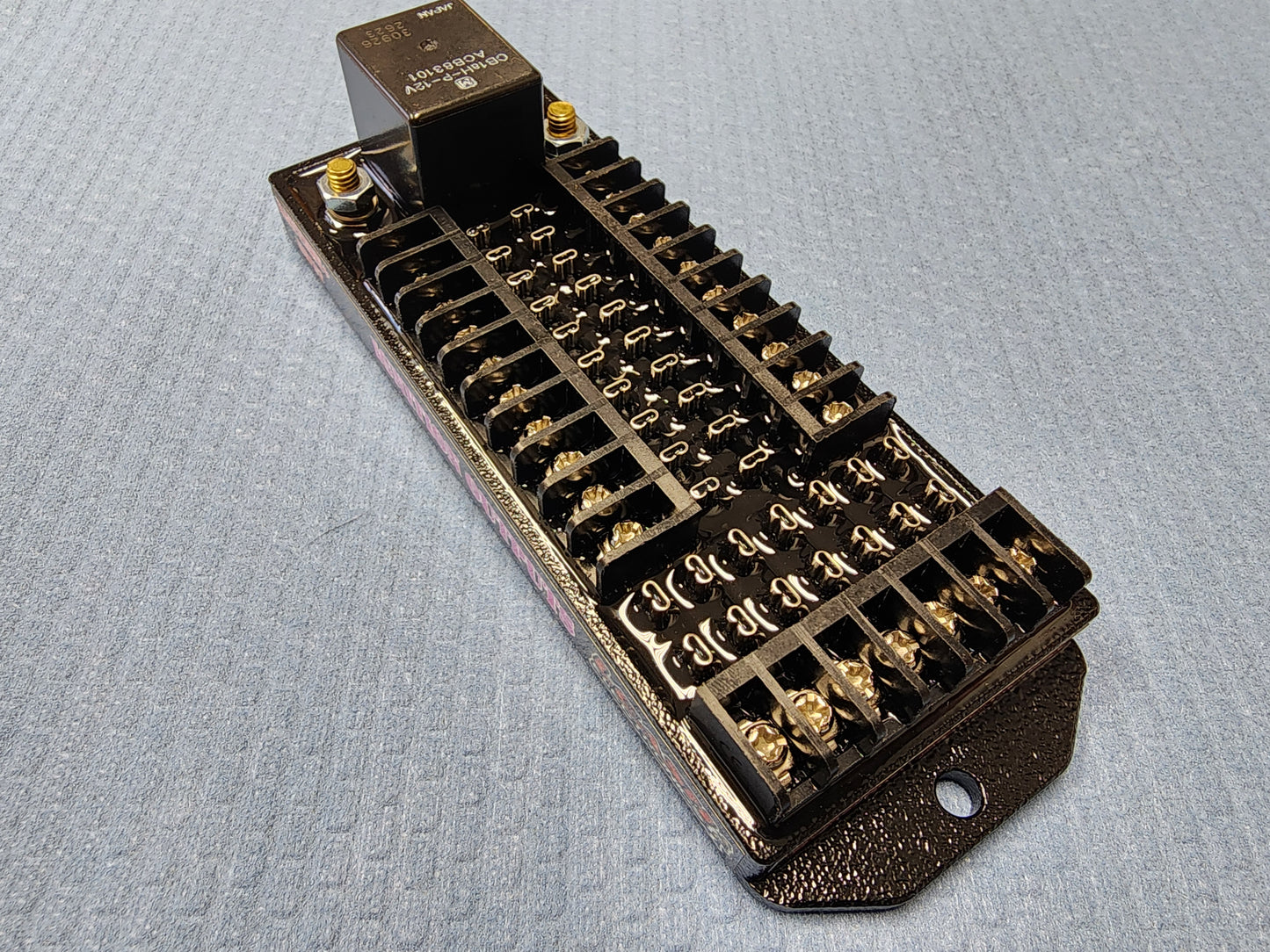 Big Dog 3 Distribution Block