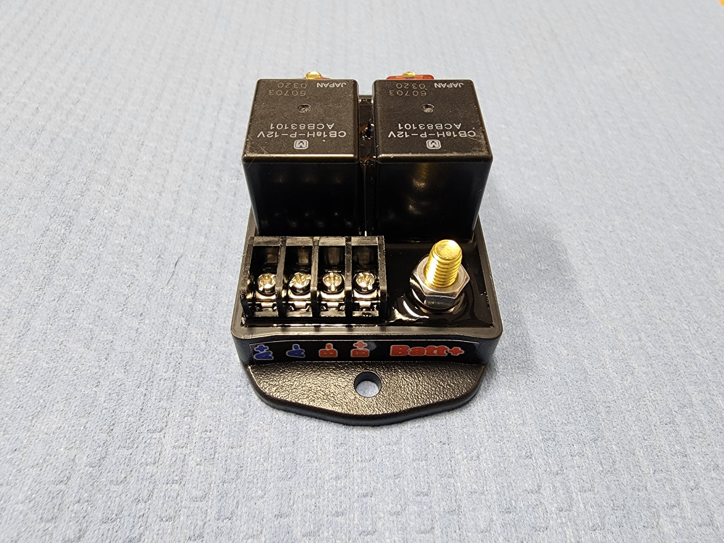 Dual 70 Amp Relay Module Leash Electronics